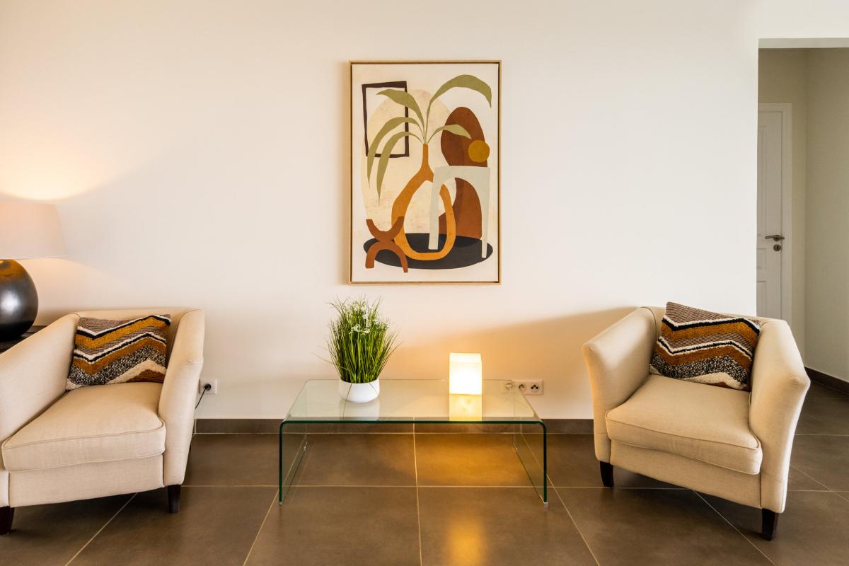 Location villa 4 chambres 8 personnes  -entree fauteuil